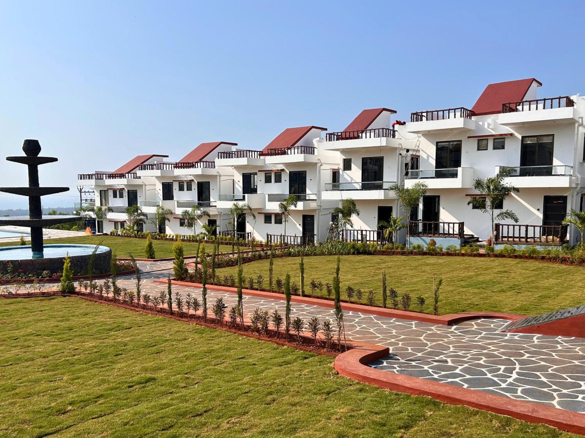 Baywatch Resort Bhogave Beach Vengurla Экстерьер фото