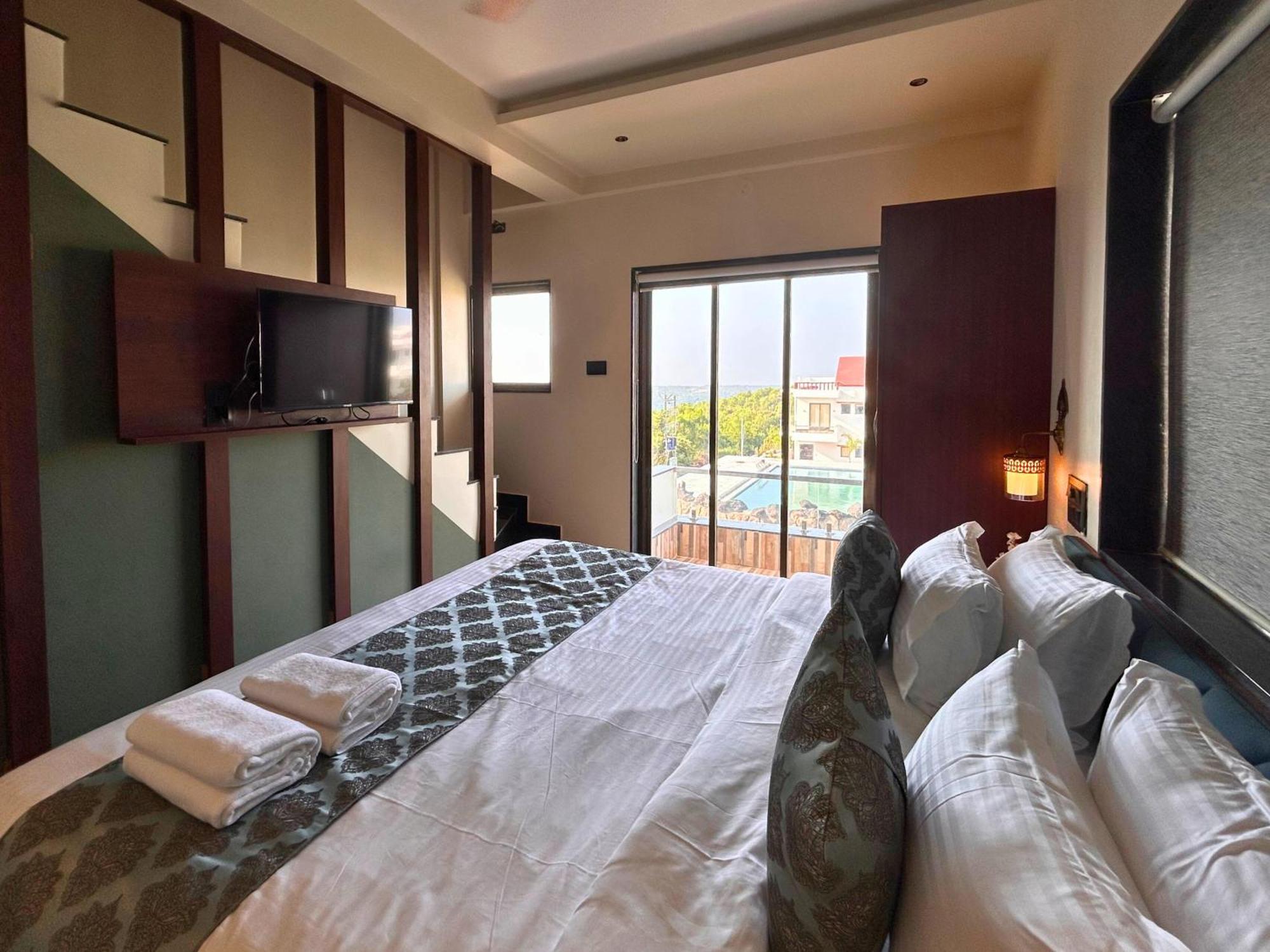 Baywatch Resort Bhogave Beach Vengurla Экстерьер фото