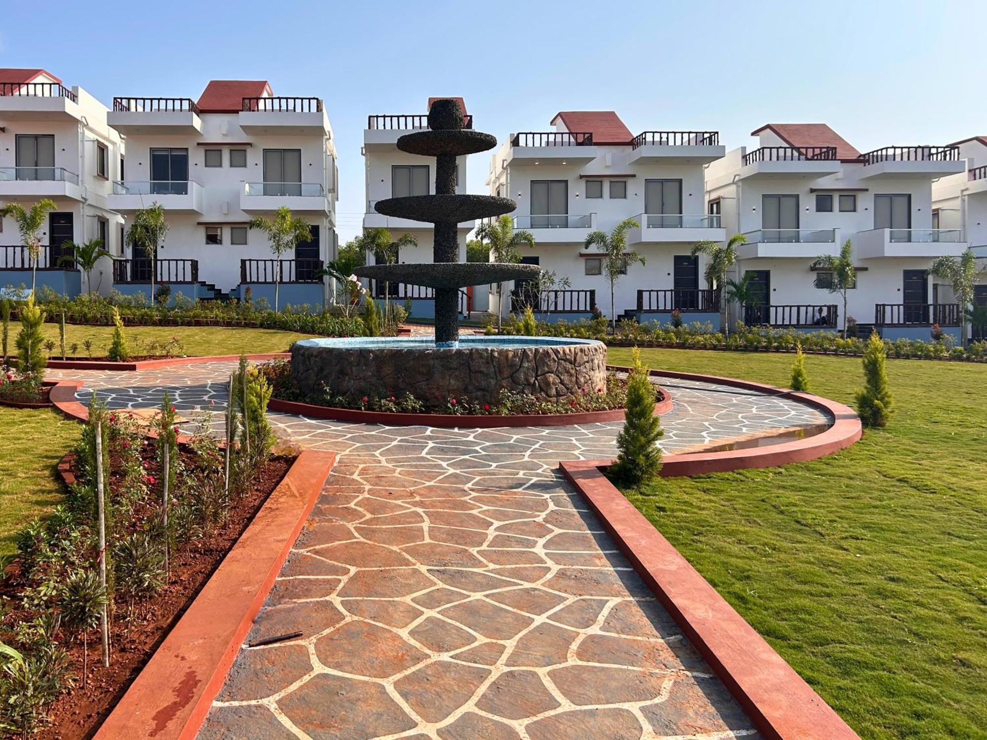 Baywatch Resort Bhogave Beach Vengurla Экстерьер фото