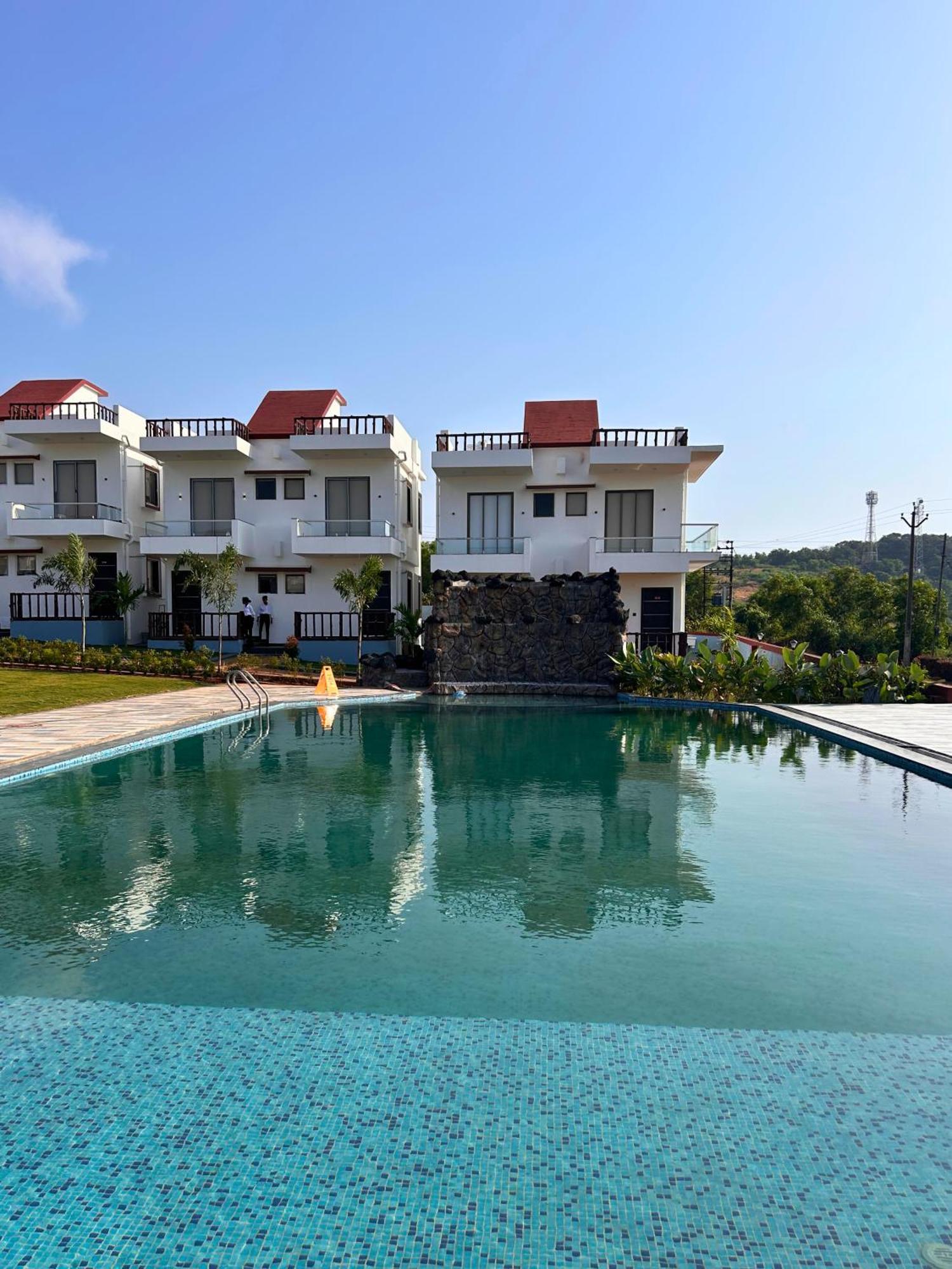 Baywatch Resort Bhogave Beach Vengurla Экстерьер фото