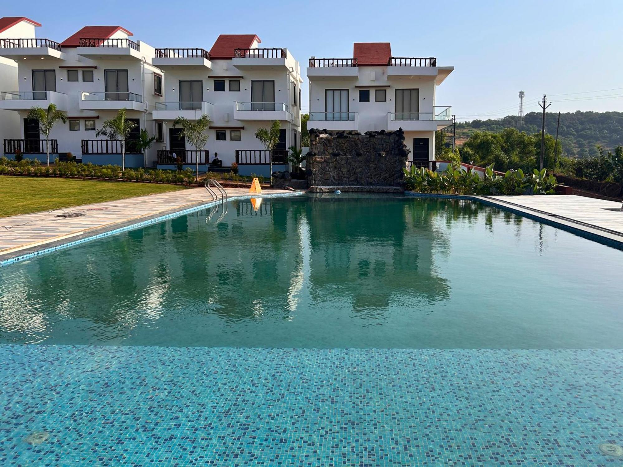 Baywatch Resort Bhogave Beach Vengurla Экстерьер фото