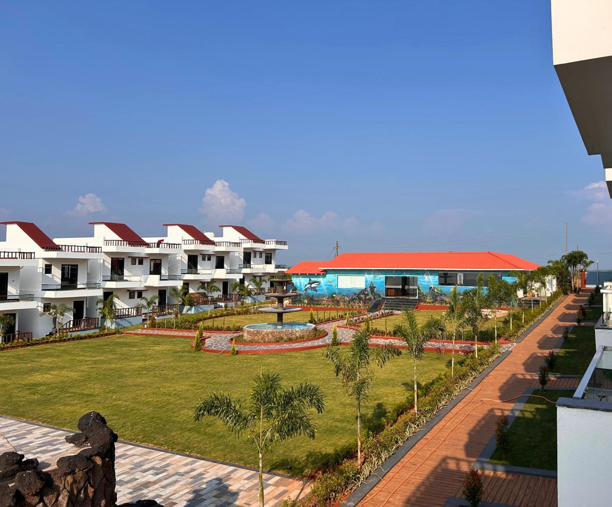 Baywatch Resort Bhogave Beach Vengurla Экстерьер фото
