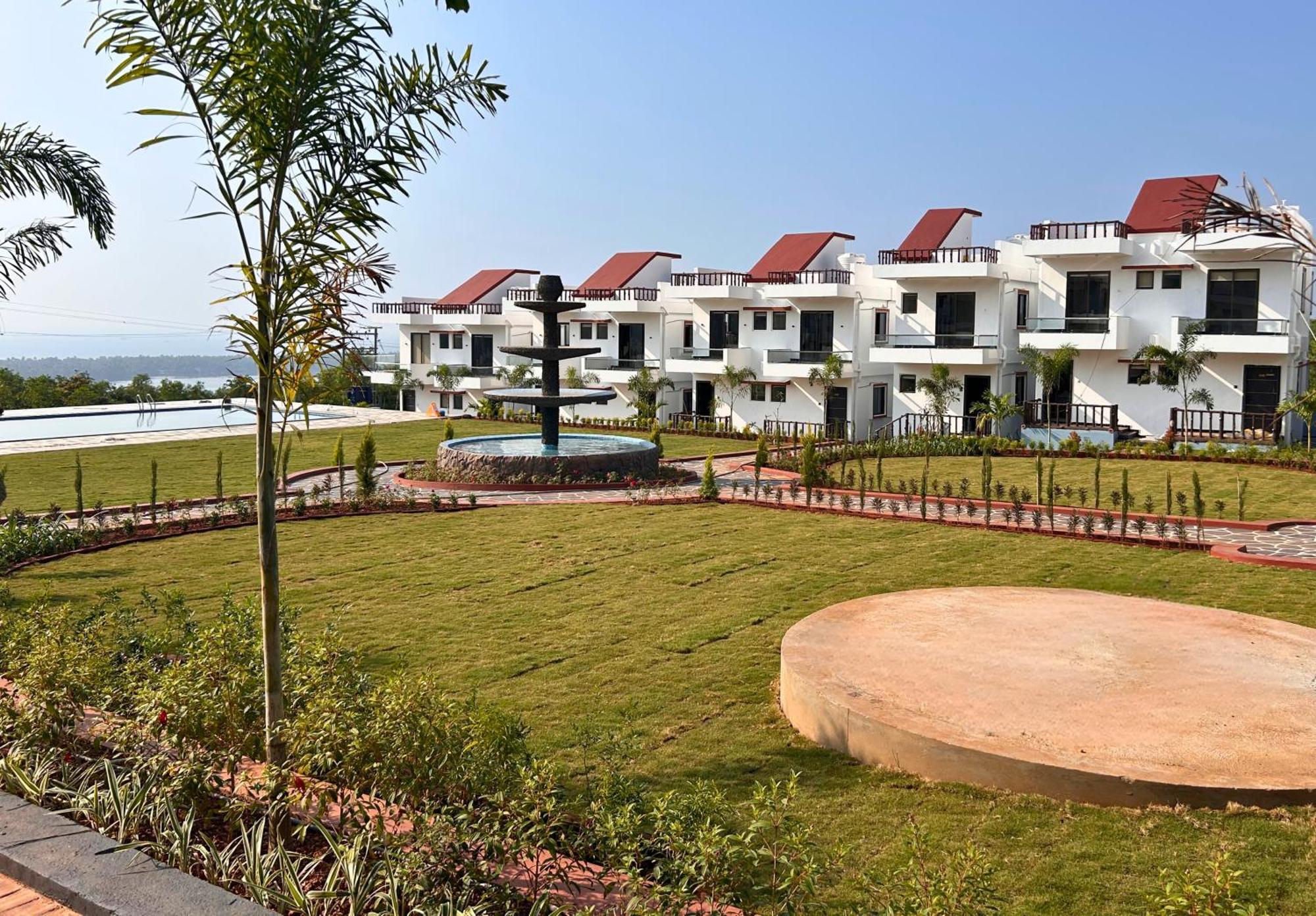 Baywatch Resort Bhogave Beach Vengurla Экстерьер фото