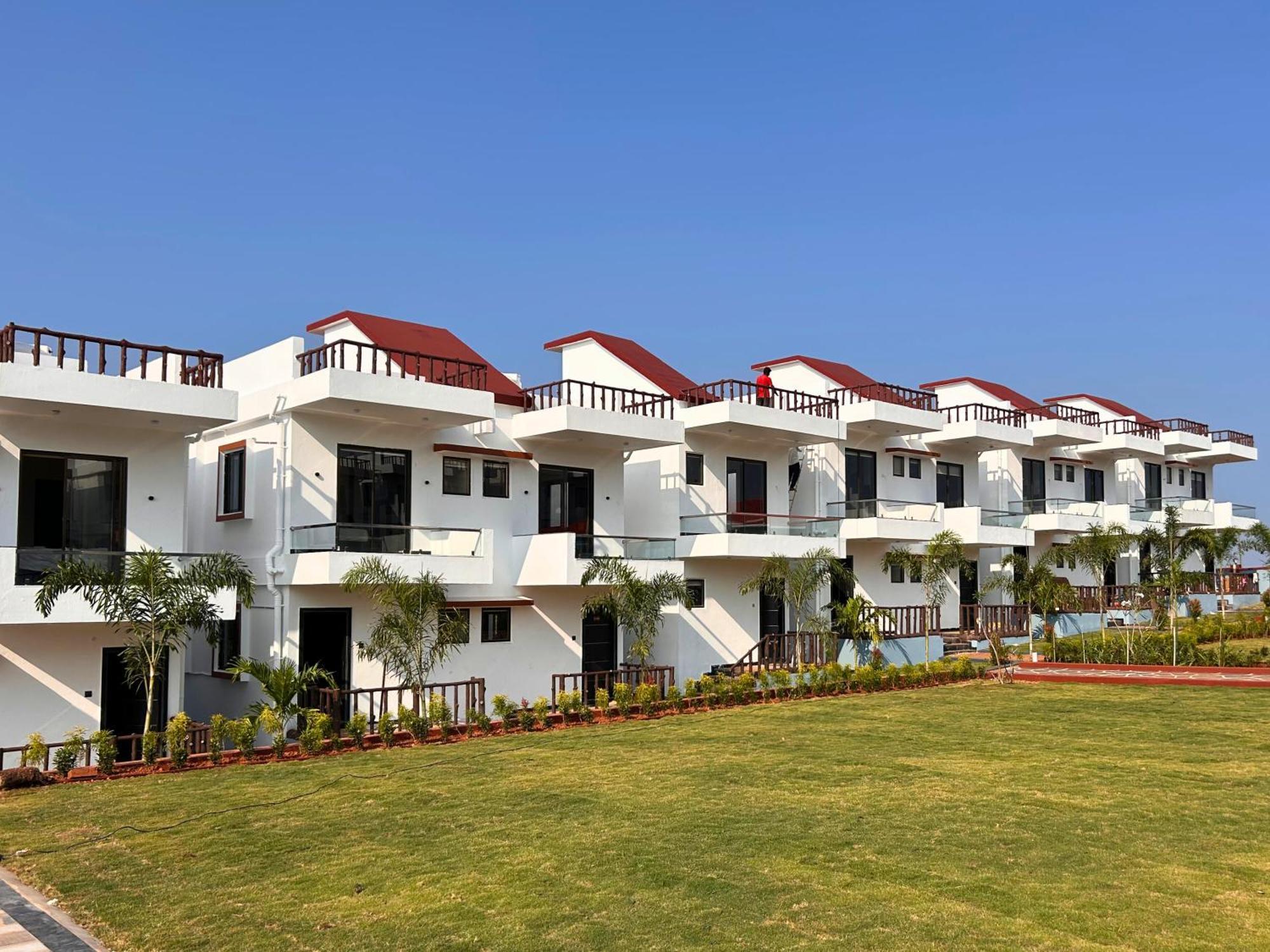 Baywatch Resort Bhogave Beach Vengurla Экстерьер фото